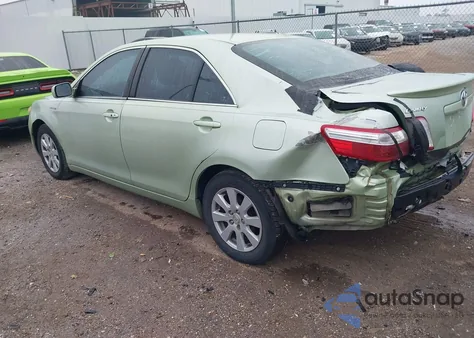 2007 Toyota Camry Hybrid z USA, uszkodzony, nr VIN 4T1BB46K77U013250